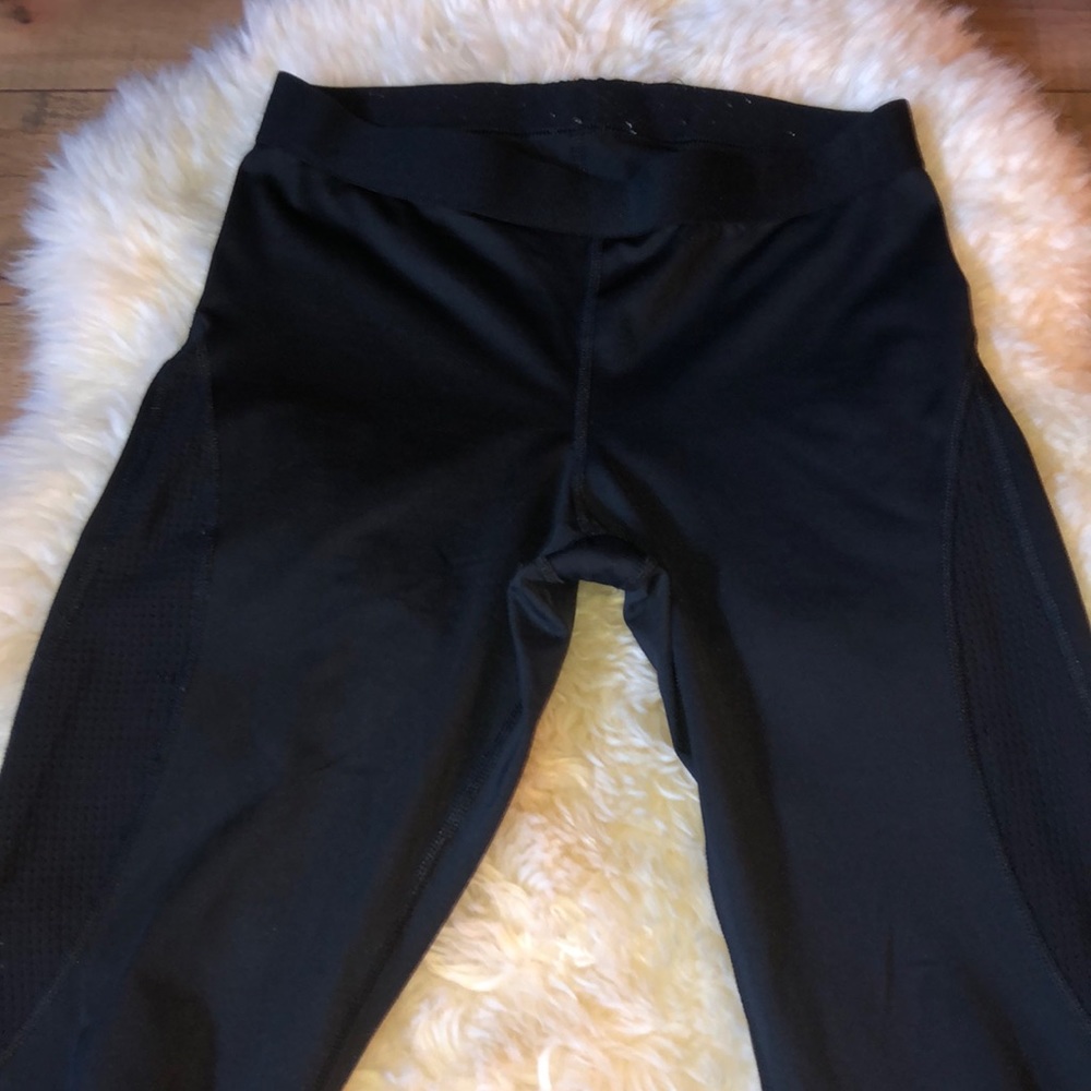 Nike black dri-fit running size medium